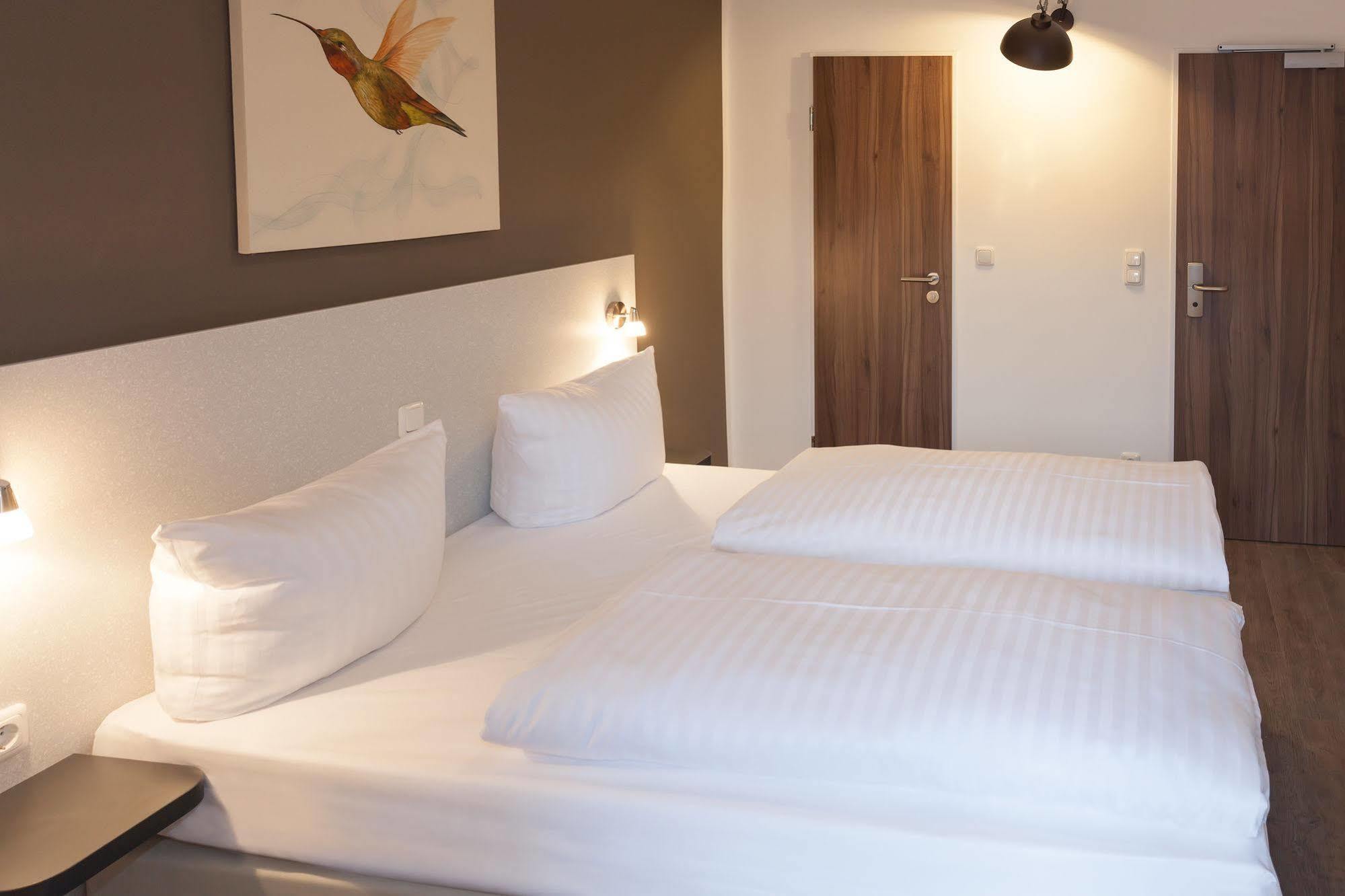 המבורג Hotel West מראה חיצוני תמונה